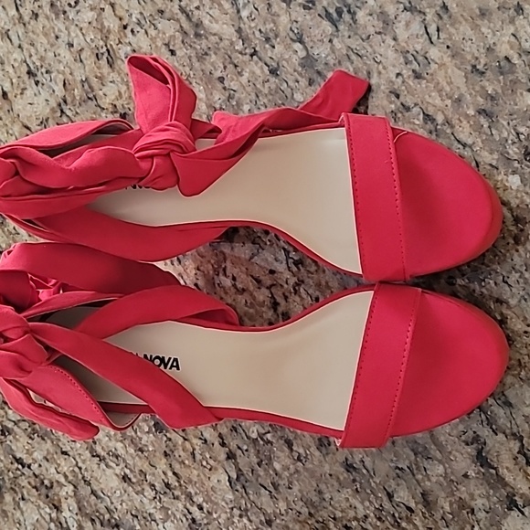 6" Heele Red sandals for women - Picture 3 of 9